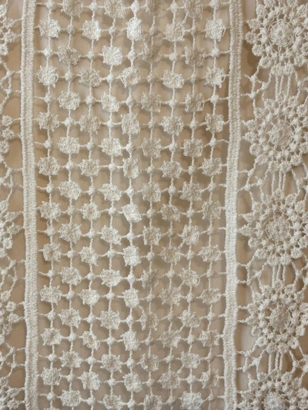 ADIVA Floral Lace Tank Top in Cream Size Small - Picture 3 of 4